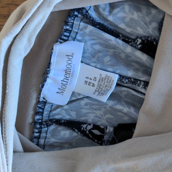 Maternity Pants - Picture 4 of 4